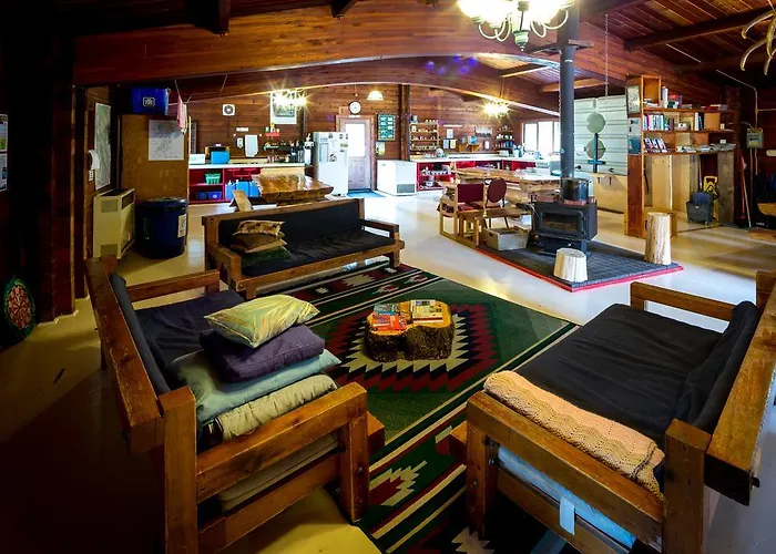 Hi Athabasca Falls - Hostel